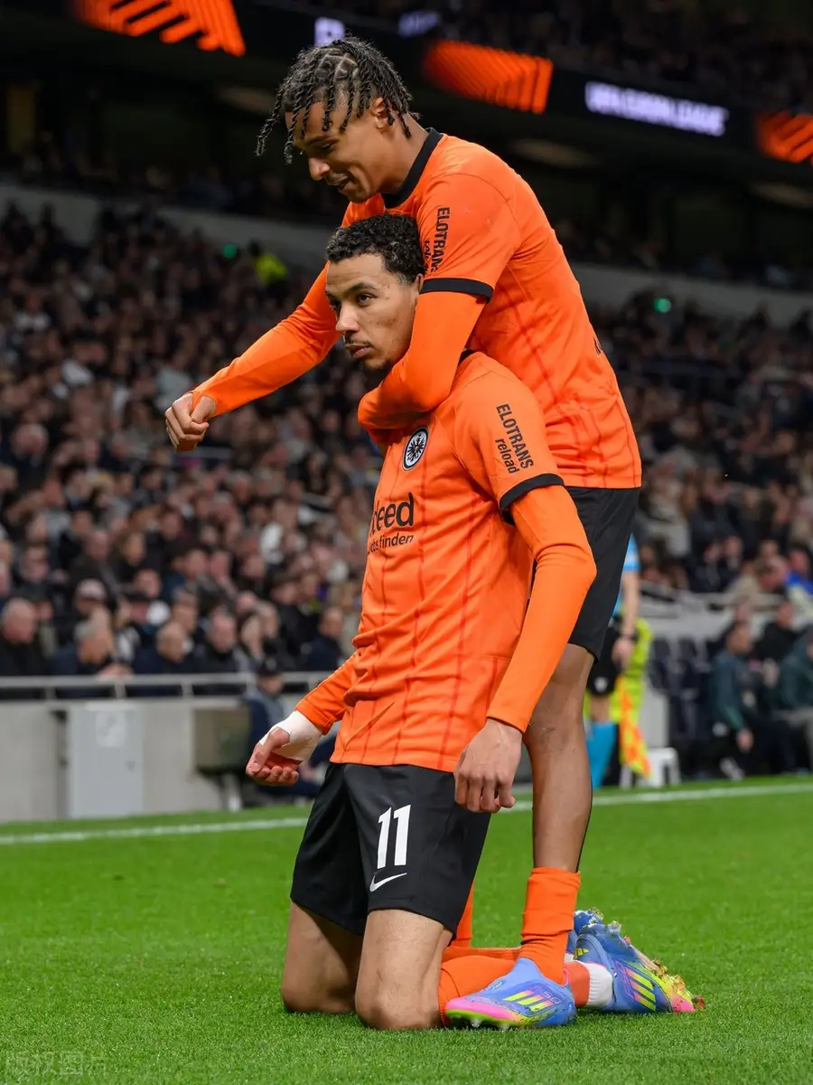 转会期足总杯焦点战；圣安东尼奥马刺再遭质疑；信心回归；心理建设被强调的简单介绍-满冠体育下载